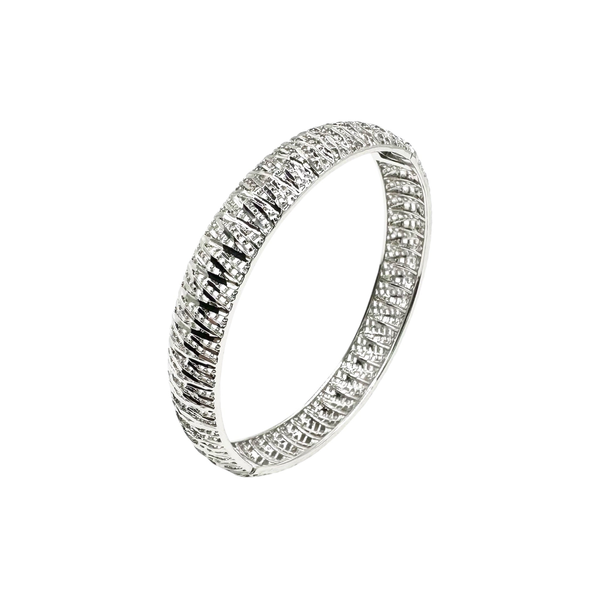 Wasserdichtes Diamantschliff Rippen Bangle Armreif Silber