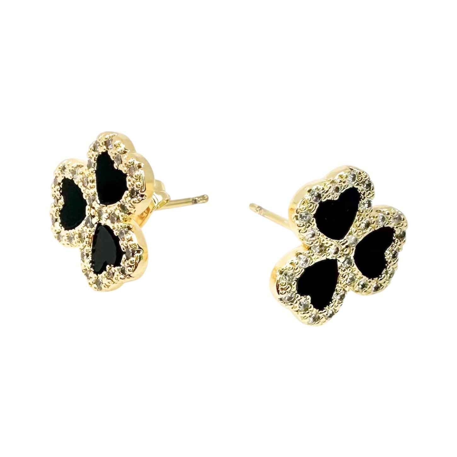 Wasserdichte Zirkonia Pavé Kleeblatt-Herzen Ohrstecker, schwarz-goldfarben