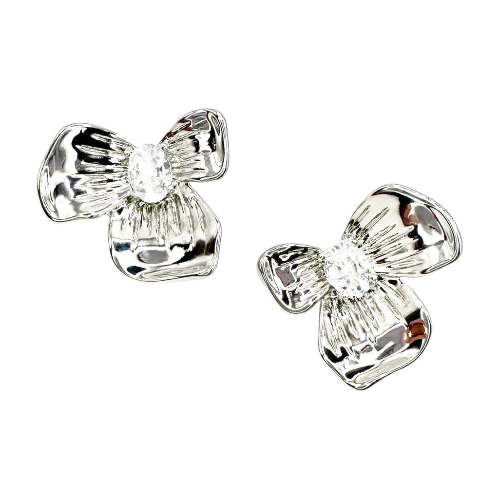 Wasserdichte Ohrstecker Silber Dreiblättrige Blüte Gerippte Blütenblätter Marquise Zirkonia 7x5mm Stecker