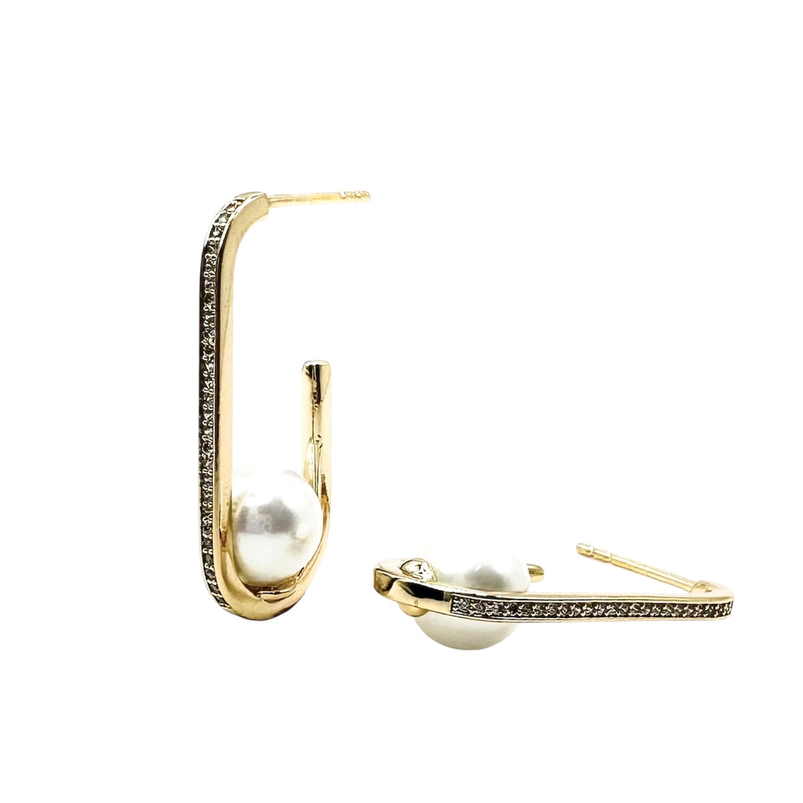 Wasserdichte Zirkonia Pavé Perlen-Ohrstecker, oval, goldfarben