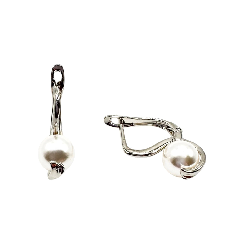 Wasserdichte Ohrringe Silber Weiße Perle 7mm Geschwungen S-Form Wellen Bügel Minimalistisch Englischer Klappverschluss
