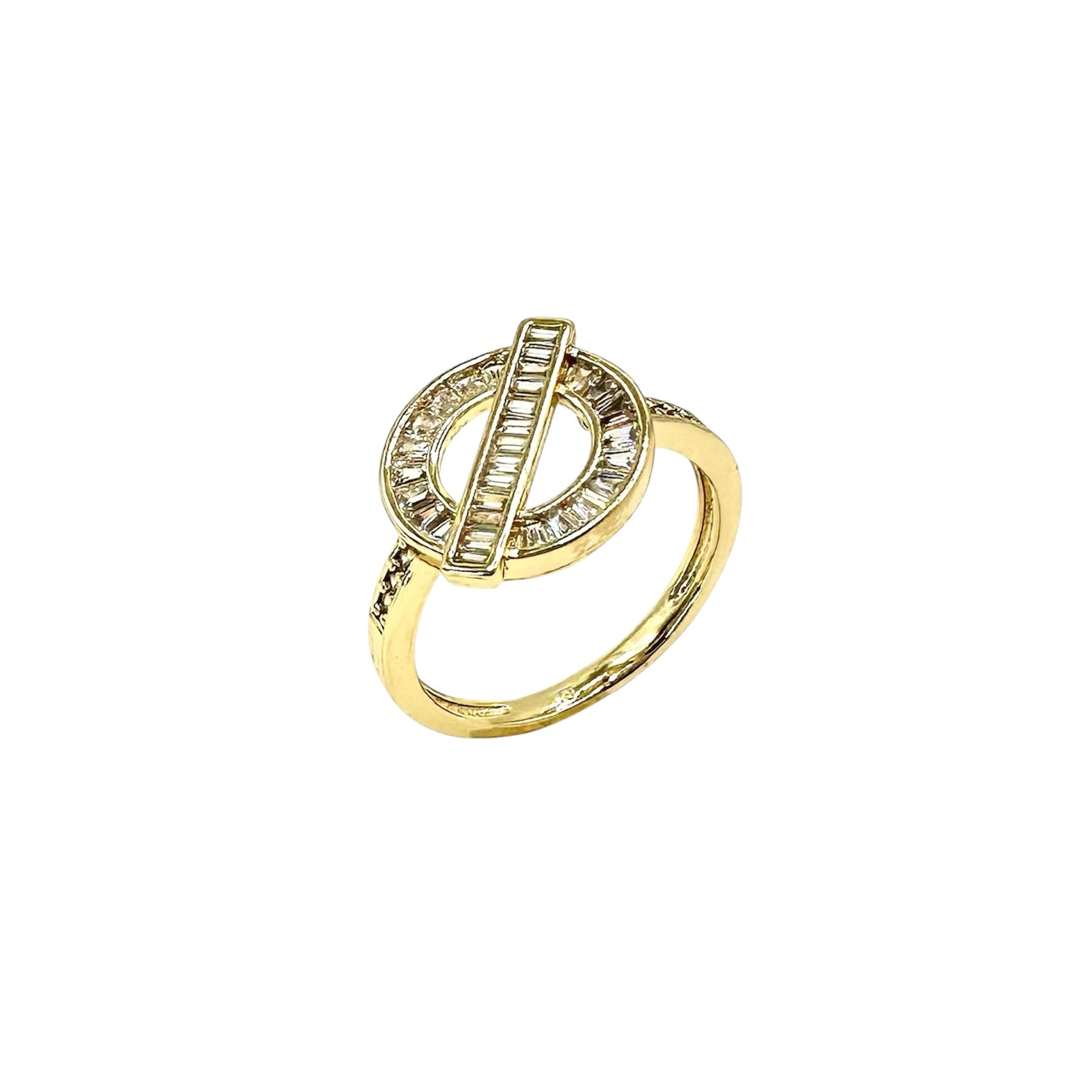 Wasserdichter Ring mit Baguette-Zirkonia Kreis und T-Bar Gold