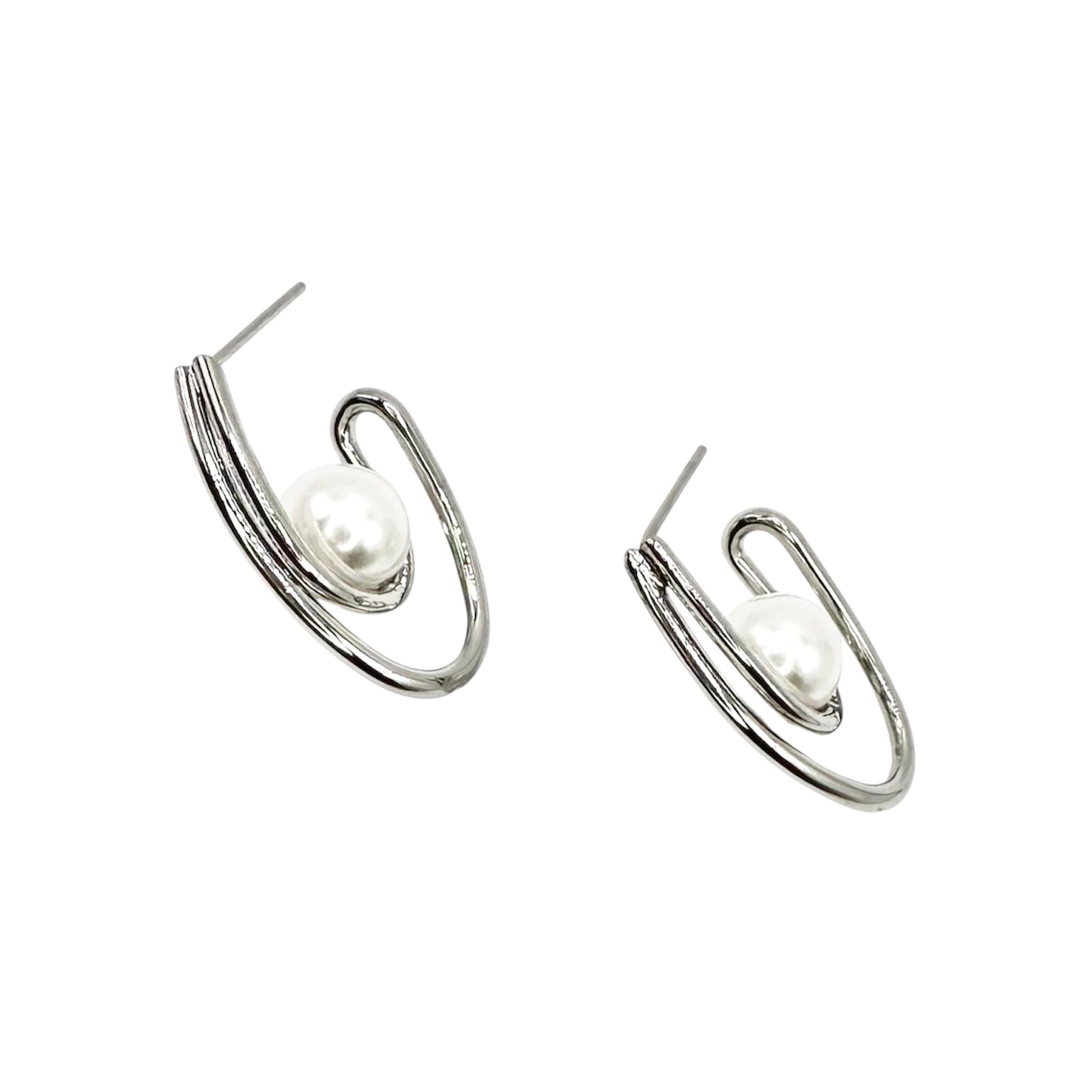 Wasserdichte Ohrstecker Silber Avantgarde Geschwungen Spiralform Weiße Perle 7mm