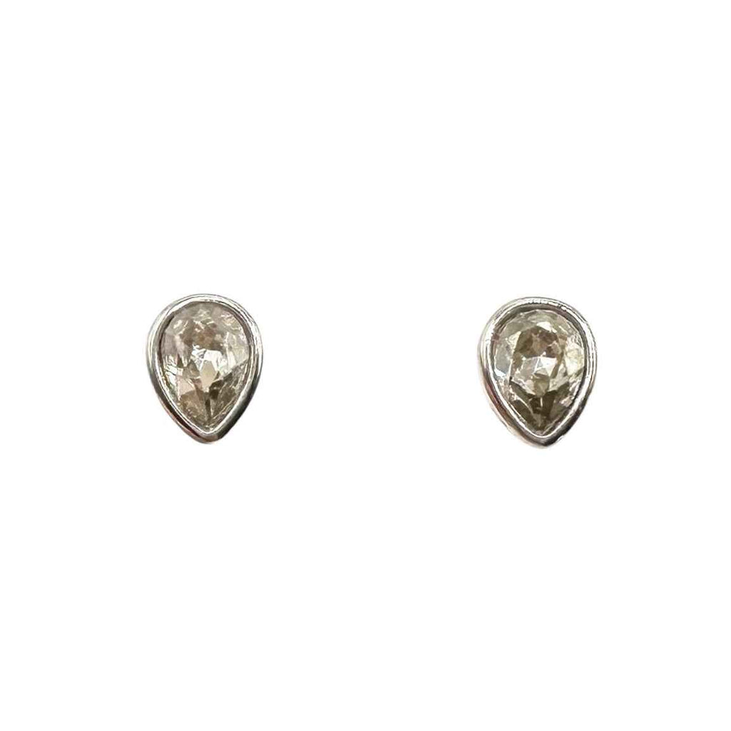 Wasserdichte Kristall Zirkonia Pear Bezel Ohrstecker Silber